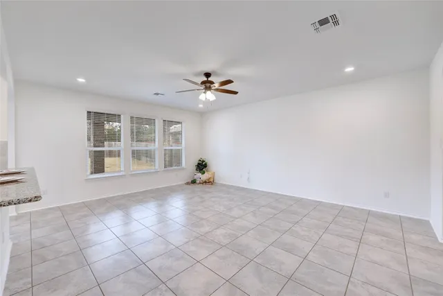 $2,300 | 1929 Stinnett Drive, Leander, TX 78641