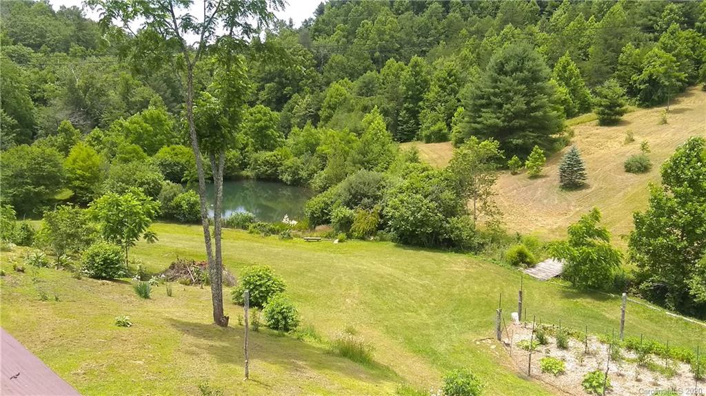 2066 Summer Road Hendersonville, NC 28792 - Photo 14 of 38 Gallery Image 14