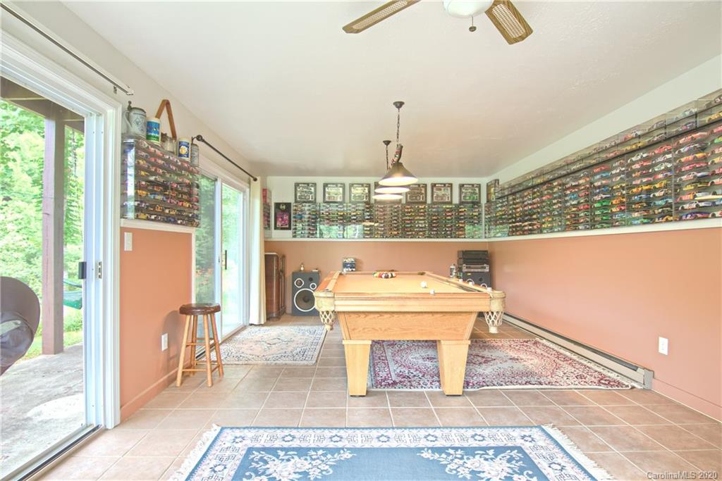 2066 Summer Road Hendersonville, NC 28792 - Photo 32 of 38 Gallery Image 32