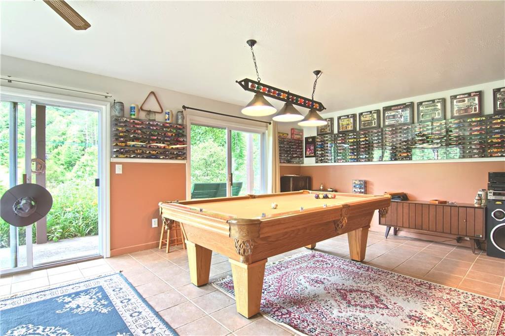 2066 Summer Road Hendersonville, NC 28792 - Photo 33 of 38 Gallery Image 33