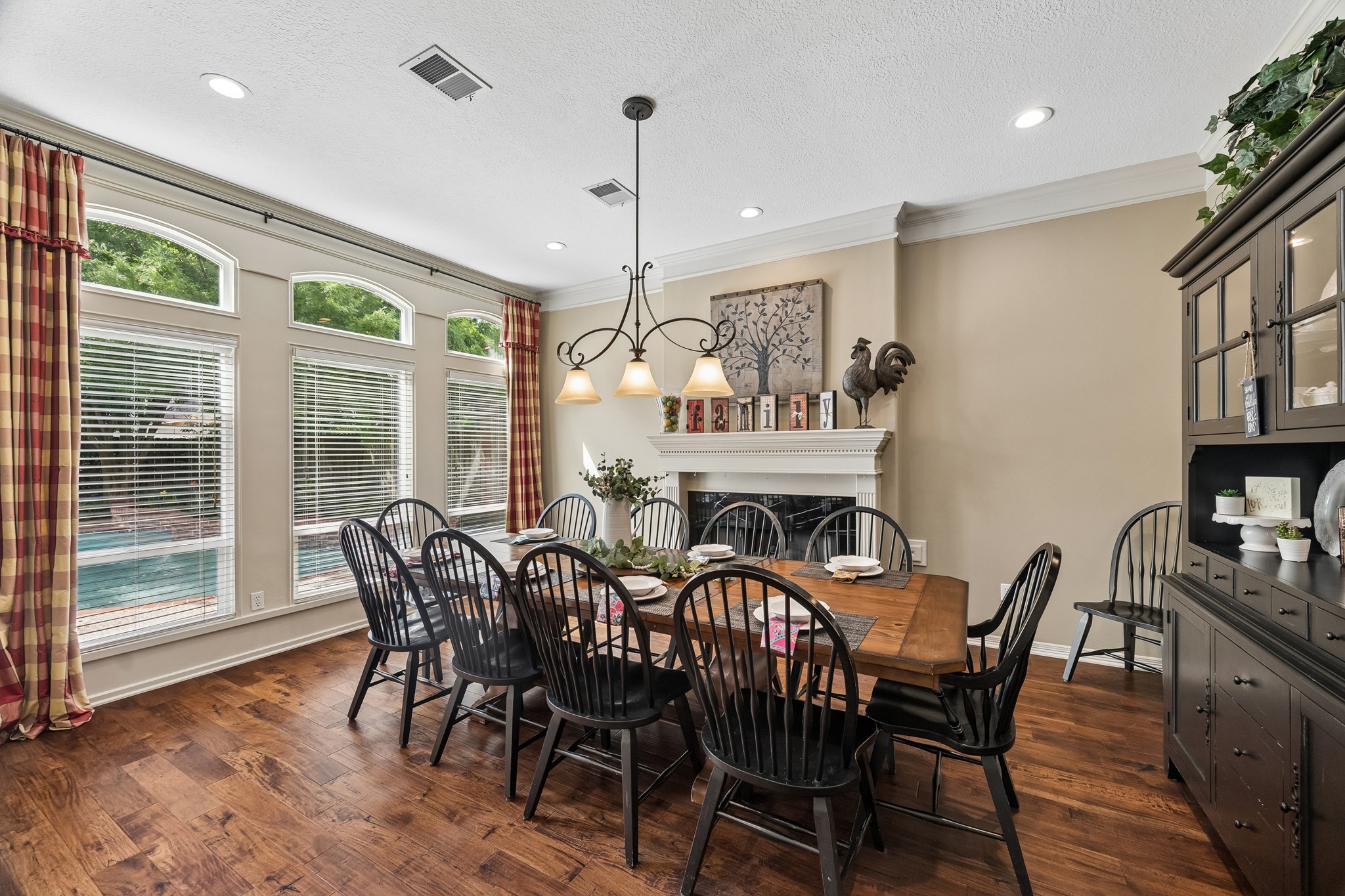 5918 Center Ct Drive Spring, TX 77379 - Photo 11 of 32 a view of a dining room with furniture window and outside view