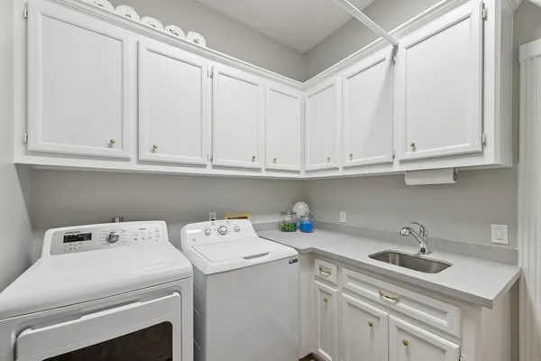 $530,000 | 5918 Center Ct Drive, Spring, TX 77379