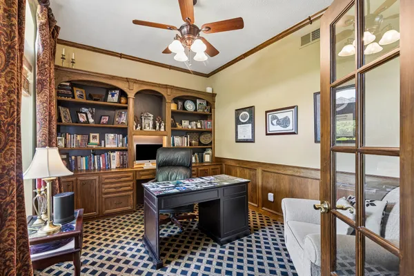 $530,000 | 5918 Center Ct Drive, Spring, TX 77379