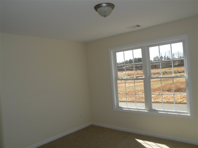 100 Elmhurst Lane Anderson, SC 29621 - Photo 12 of 13 Gallery Image 12