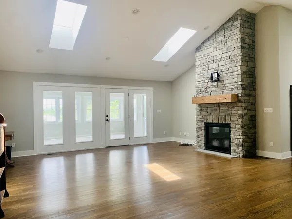 $2,950 | 7370 Nolensville Road, Nolensville, TN 37135