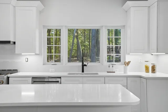 $1,695,000 | 9 Lovis Avenue, Wakefield, MA 01880