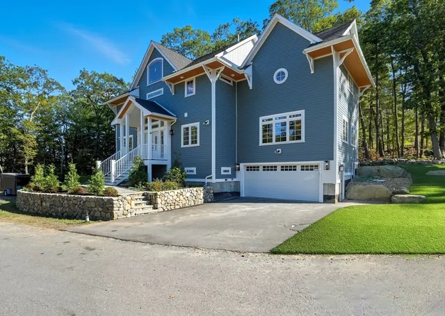 $1,695,000 | 9 Lovis Avenue, Wakefield, MA 01880