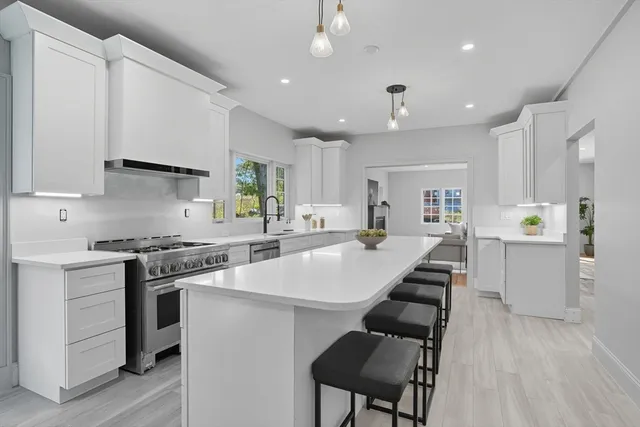 $1,695,000 | 9 Lovis Avenue, Wakefield, MA 01880