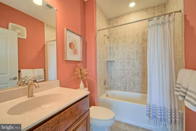 $449,990 | 403 Bold Ruler Court, Unit 301, Havre de Grace, MD 21078