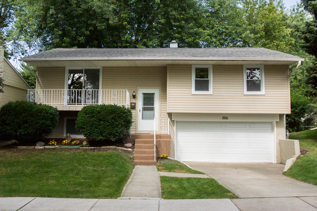 266 Cherrywood Road Buffalo Grove, IL 60089 - Photo 1 of 22