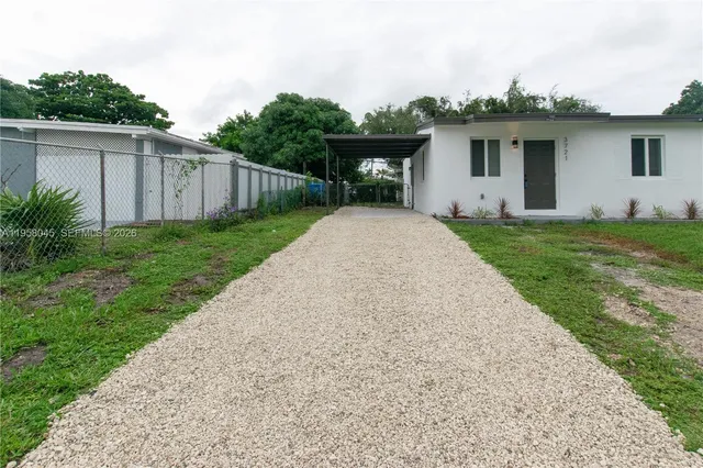 $435,000 | 3721 Southwest 46th Avenue, West Park, FL 33023