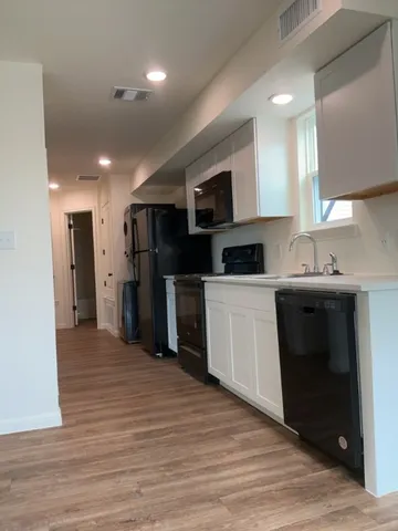 $1,100 | 2002 West 2nd Street, Unit 1400, Taylor, TX 76574