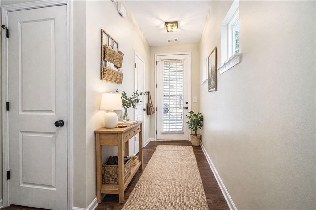 4217 Alden Park Drive Decatur, GA 30035 - Photo 2 of 19