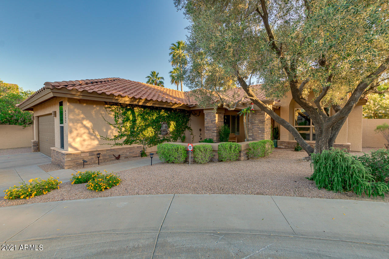 4333 East Boulder Ridge Phoenix, AZ 85044 - Photo 14 of 94 14-Boulder