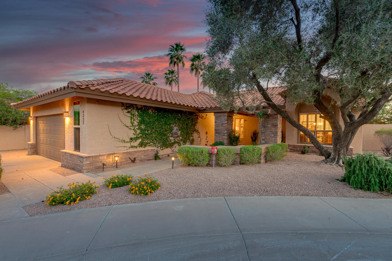 4333 East Boulder Ridge Phoenix, AZ 85044 - Photo 5 of 94 05-Boulder