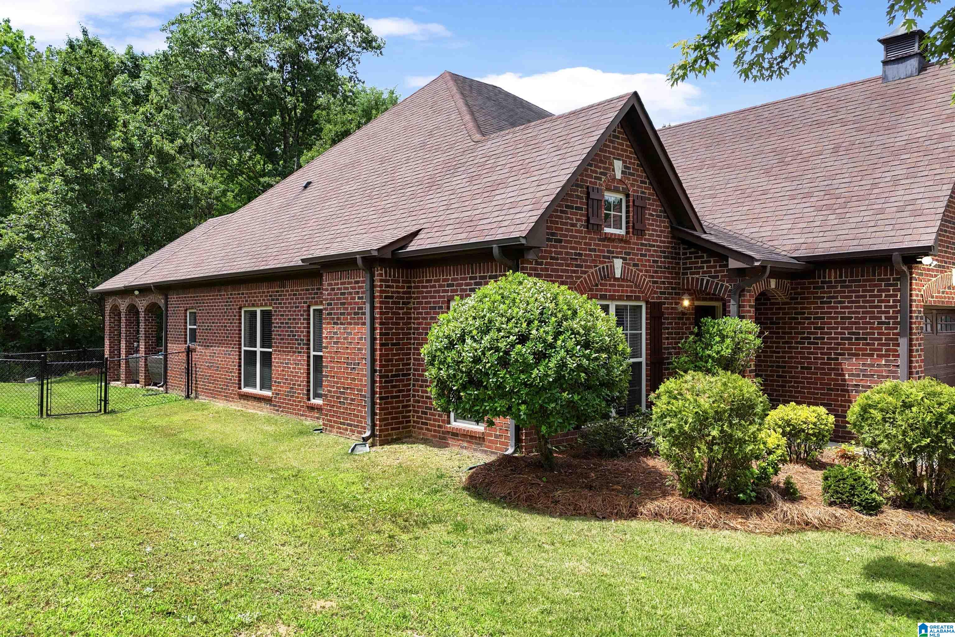 419 Ballantrae Road Pelham, AL 35124 - Photo 46 of 54