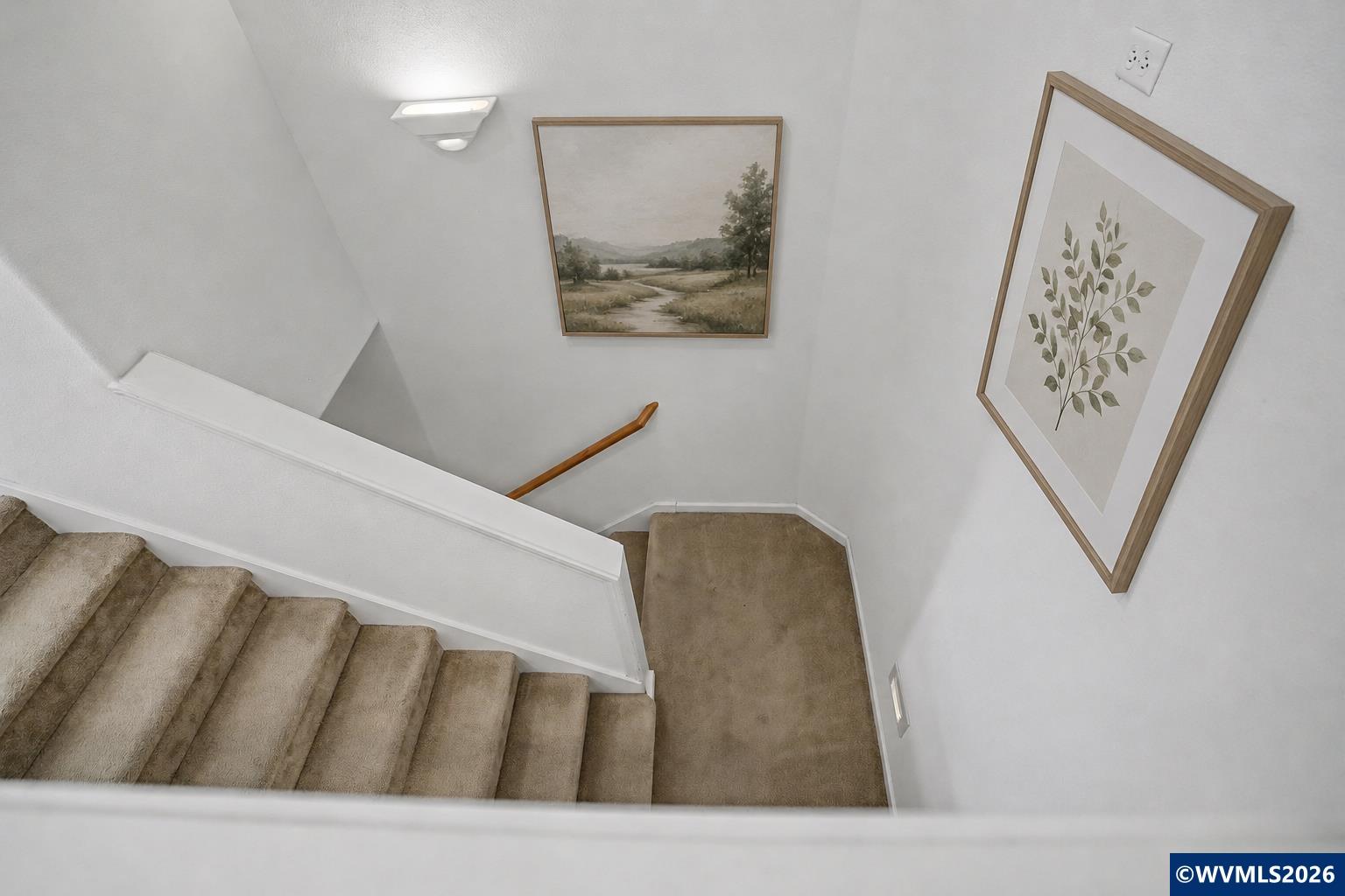 1299 Twin Hills Road Southeast Jefferson, OR 97352 - Photo 23 of 47 a view of wooden floor