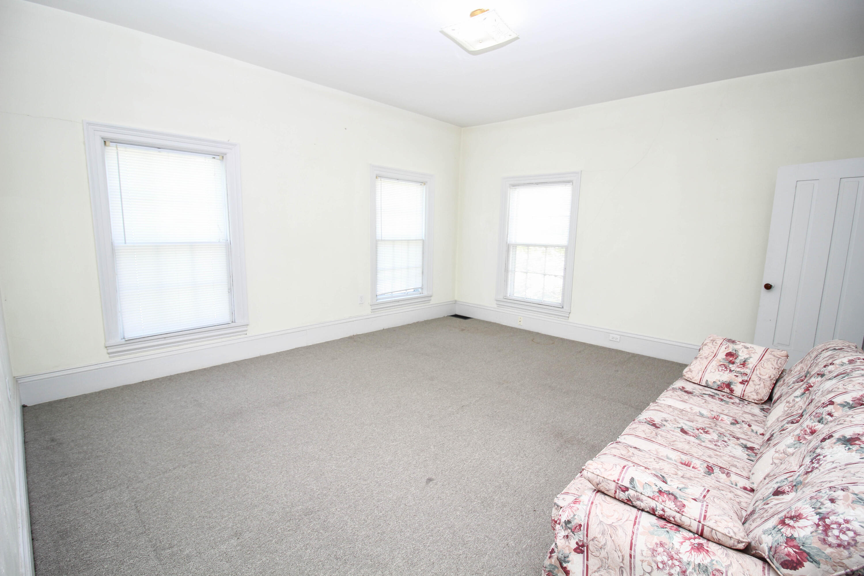 303 North Main Street Three Rivers, MI 49093 - Photo 13 of 21 Main-0059