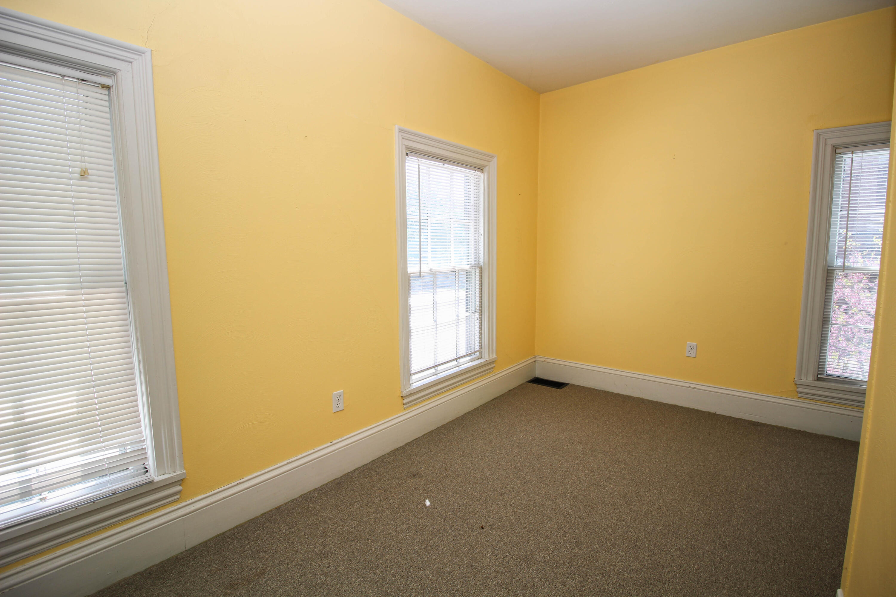 303 North Main Street Three Rivers, MI 49093 - Photo 15 of 21 Main-0062