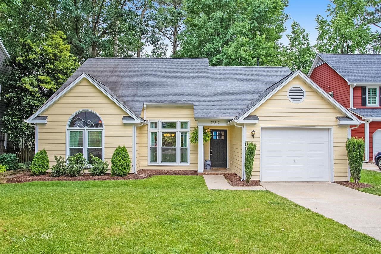 12317 Inglehurst Drive Raleigh, NC 27613 - Photo 2 of 33 Photo 2