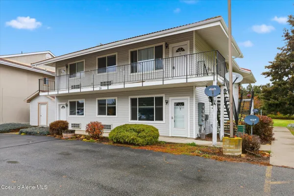 $220,000 | 35 Fairway Drive, Unit C1, Blanchard, ID 83804