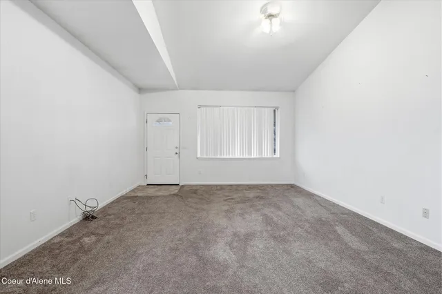 $220,000 | 35 Fairway Drive, Unit C1, Blanchard, ID 83804