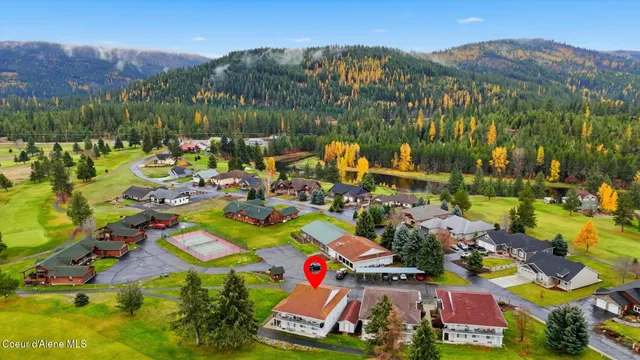 $220,000 | 35 Fairway Drive, Unit C1, Blanchard, ID 83804