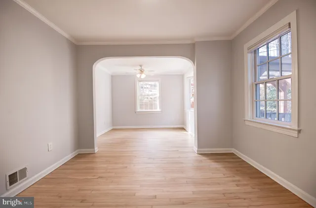 $5,300 | 403 West Rosemary Lane, Falls Church, VA 22046