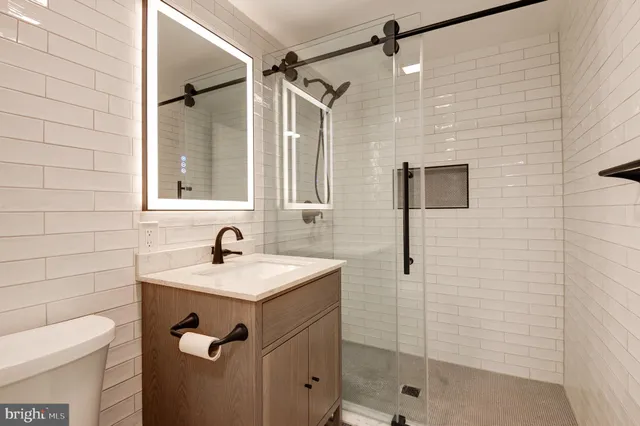 $5,300 | 403 West Rosemary Lane, Falls Church, VA 22046