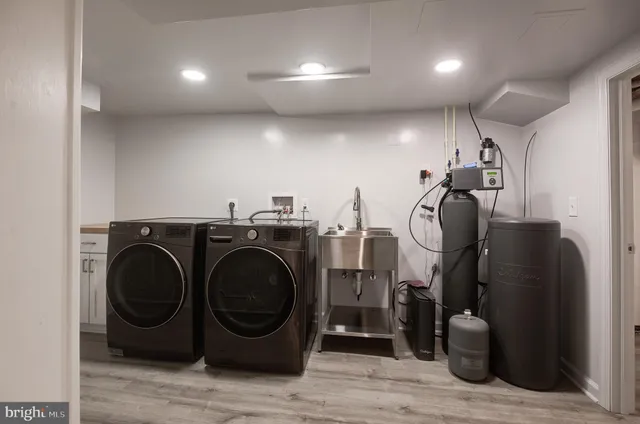 $5,300 | 403 West Rosemary Lane, Falls Church, VA 22046