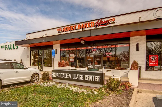 $5,300 | 403 West Rosemary Lane, Falls Church, VA 22046