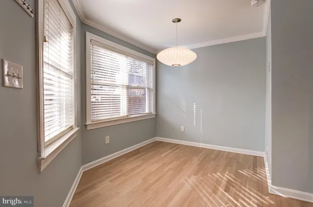 $5,300 | 403 West Rosemary Lane, Falls Church, VA 22046