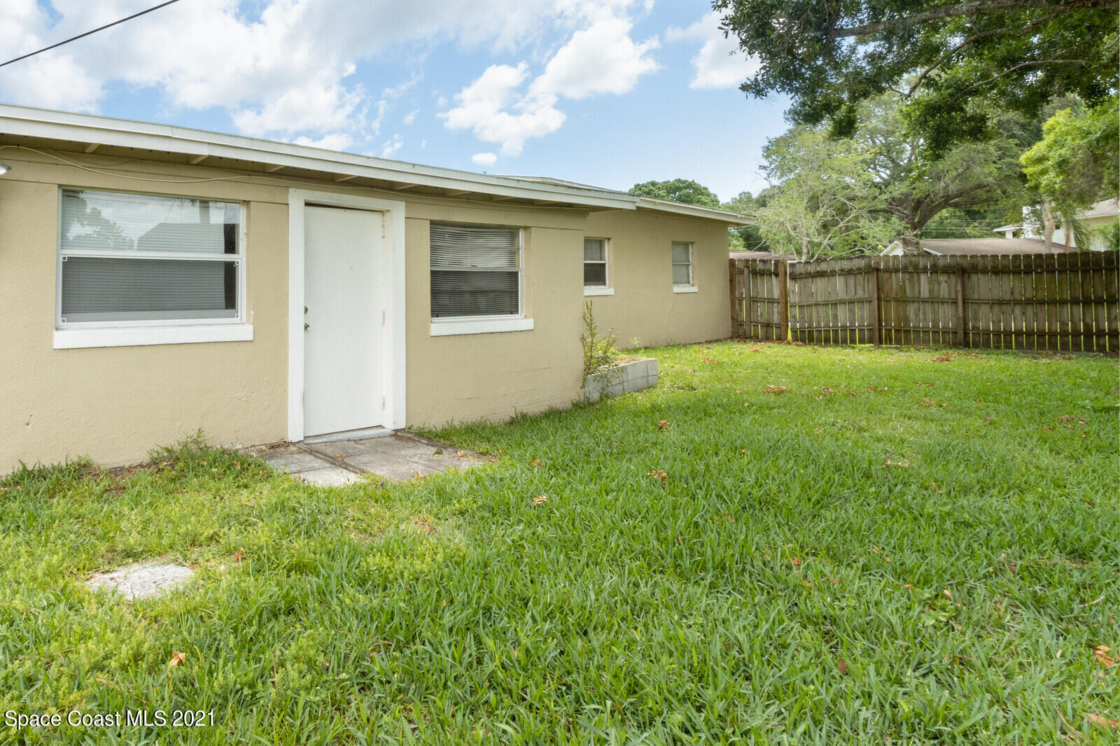 4850 Sutton Avenue Melbourne, FL 32904 - Photo 14 of 17 04_4850Sutton103_mls