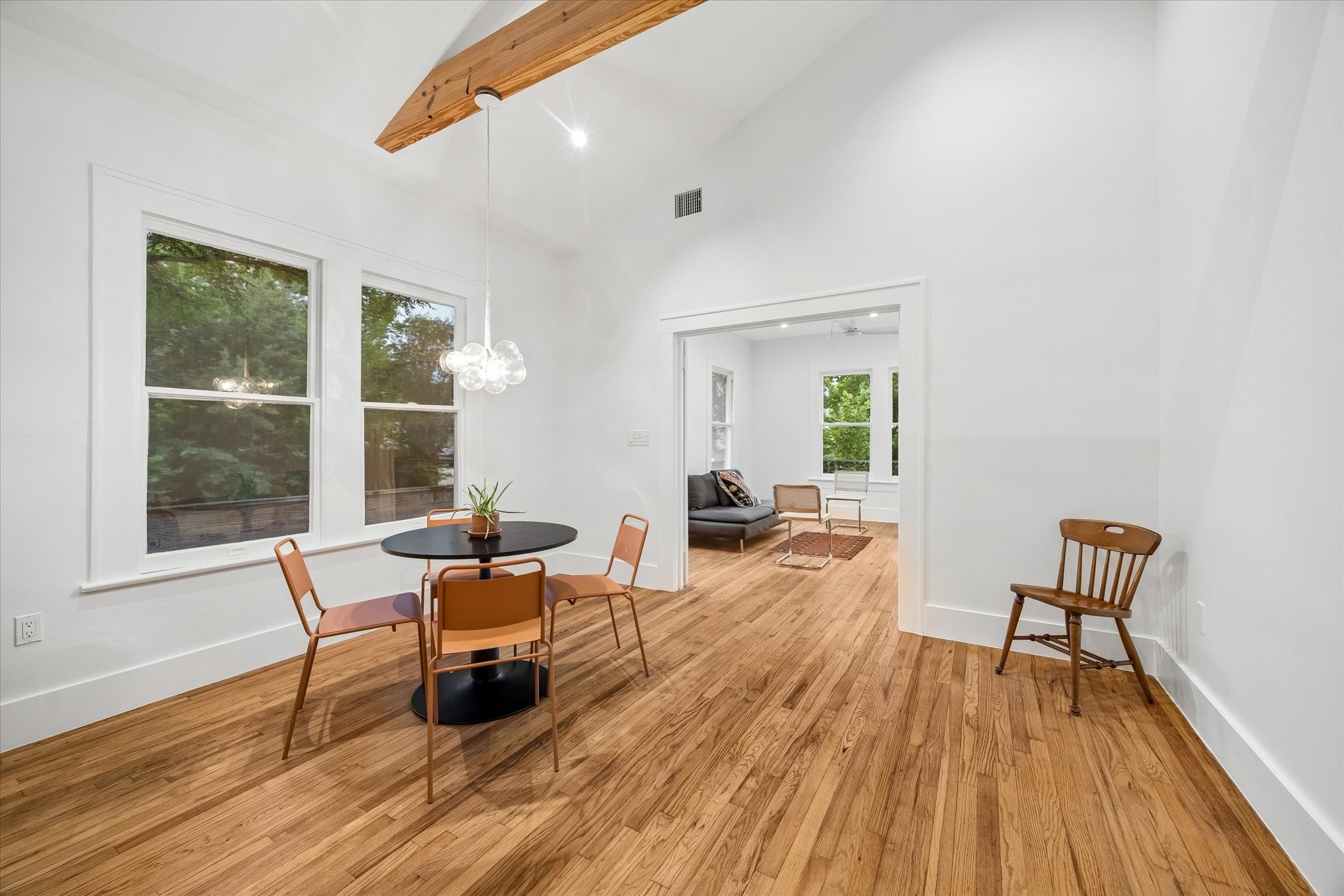 1603 Fulton Street Houston, TX 77009 - Photo 9 of 28 The dining area can accommodate a full six seat dining table. The existing furniture was left just for an idea of where everything belongs.
