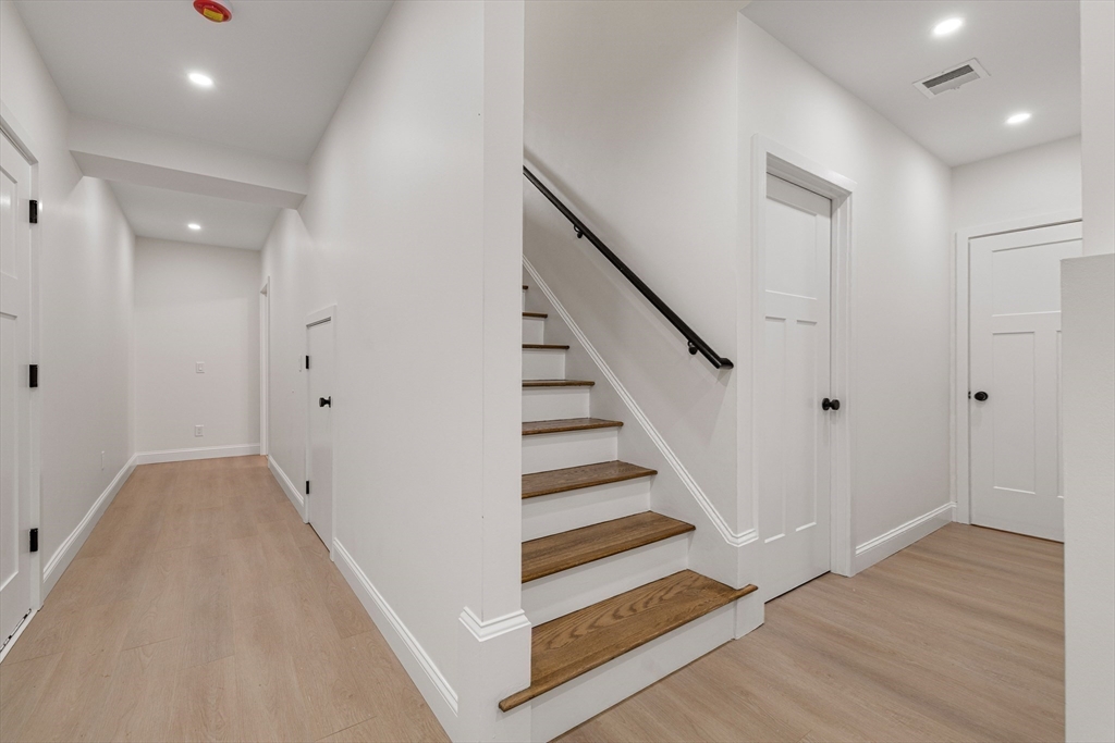 4 Eagleton Street Spencer, MA 01562 - Photo 24 of 32