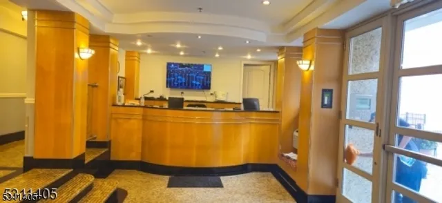 $213,000 | 70 South Munn Avenue, Unit 602, East Orange, NJ 07018