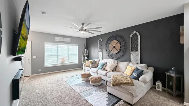 $286,900 | 4737 Peregrine Drive, Evansville, IN 47725