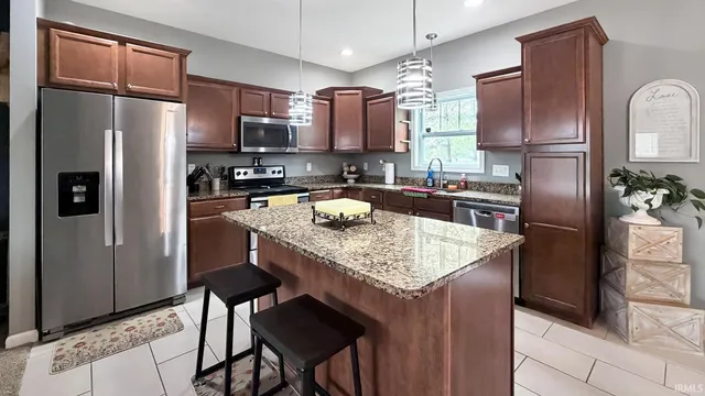 $286,900 | 4737 Peregrine Drive, Evansville, IN 47725