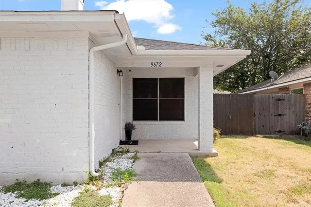 $1,725 | 9672 Windy Ridge Road, Frisco, TX 75033