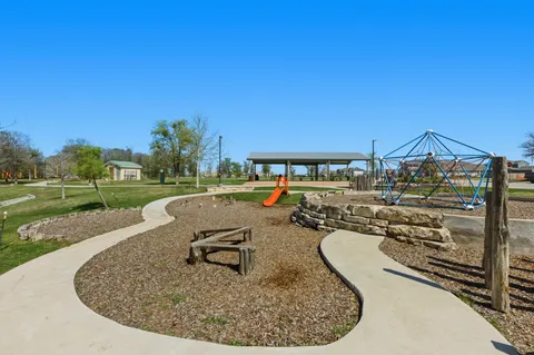 $299,800 | 12425 Ostrich Trail, Manor, TX 78653