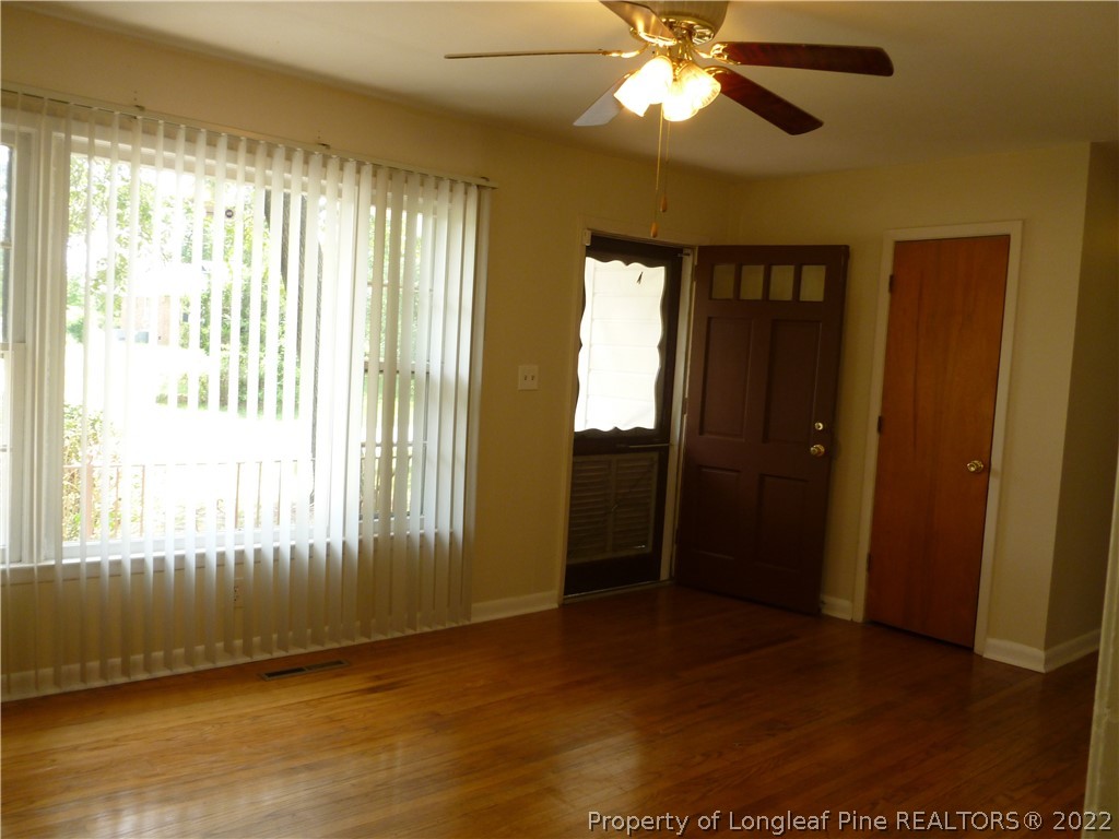 1010 Vass Road Spring Lake, NC 28390 - Photo 4 of 15 Gallery Image 4