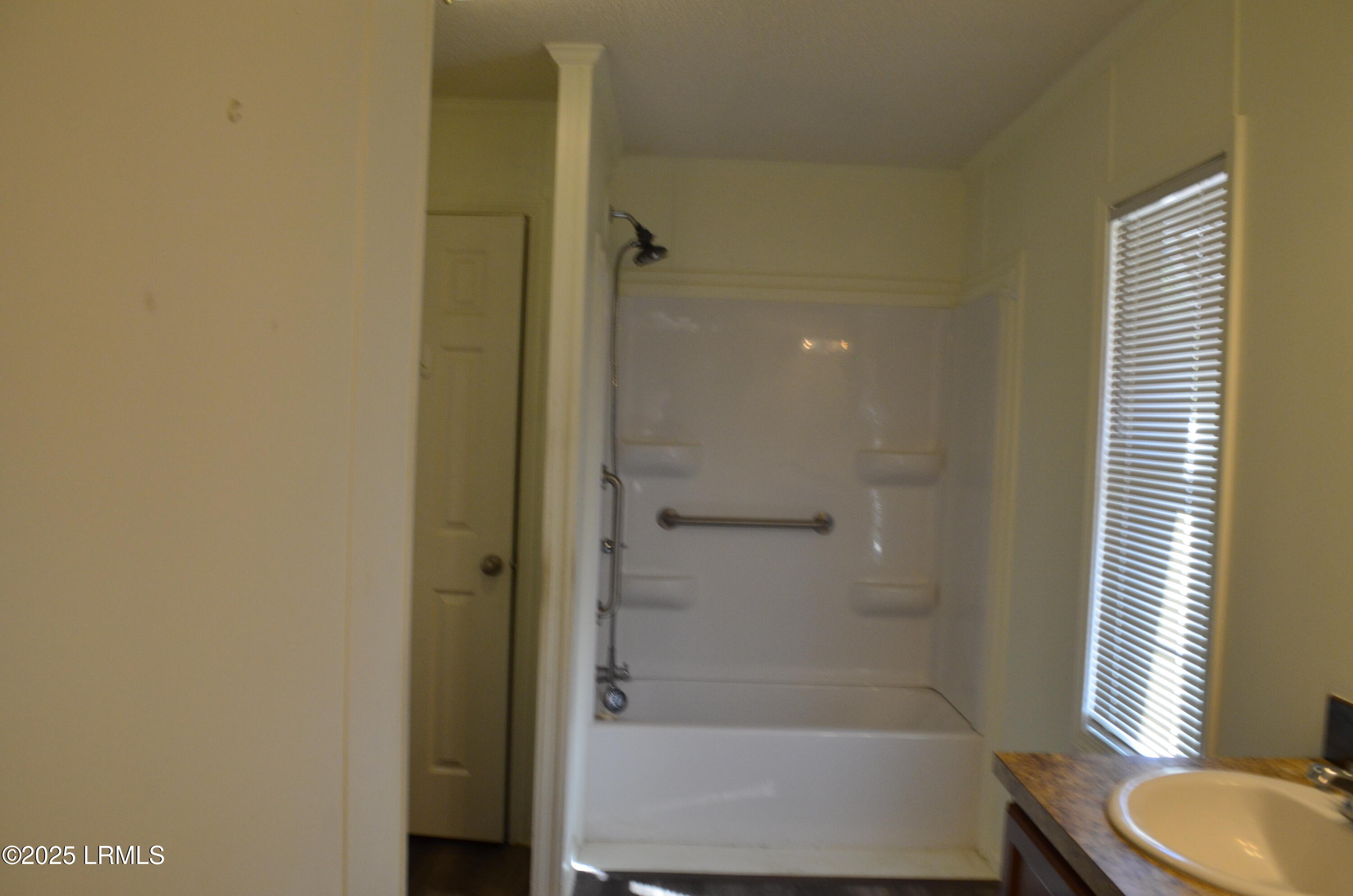 32 Gazebo Road St. Helena Island, SC 29920 - Photo 18 of 53 Principal Bathroom