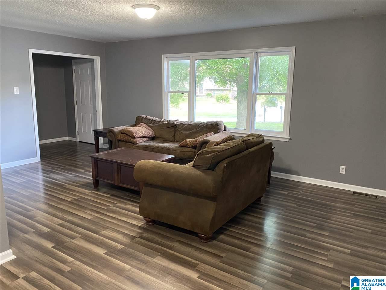 47 Scurlock Street Sumiton, AL 35148 - Photo 10 of 32