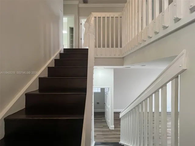 $3,900 | 3755 Southwest 50th Street, Hollywood, FL 33312