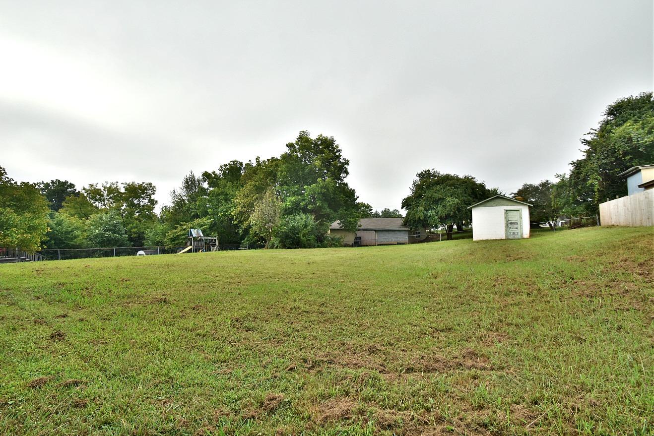 8013 Sharp Road Powell, TN 37849 - Photo 15 of 16 DSC_9002