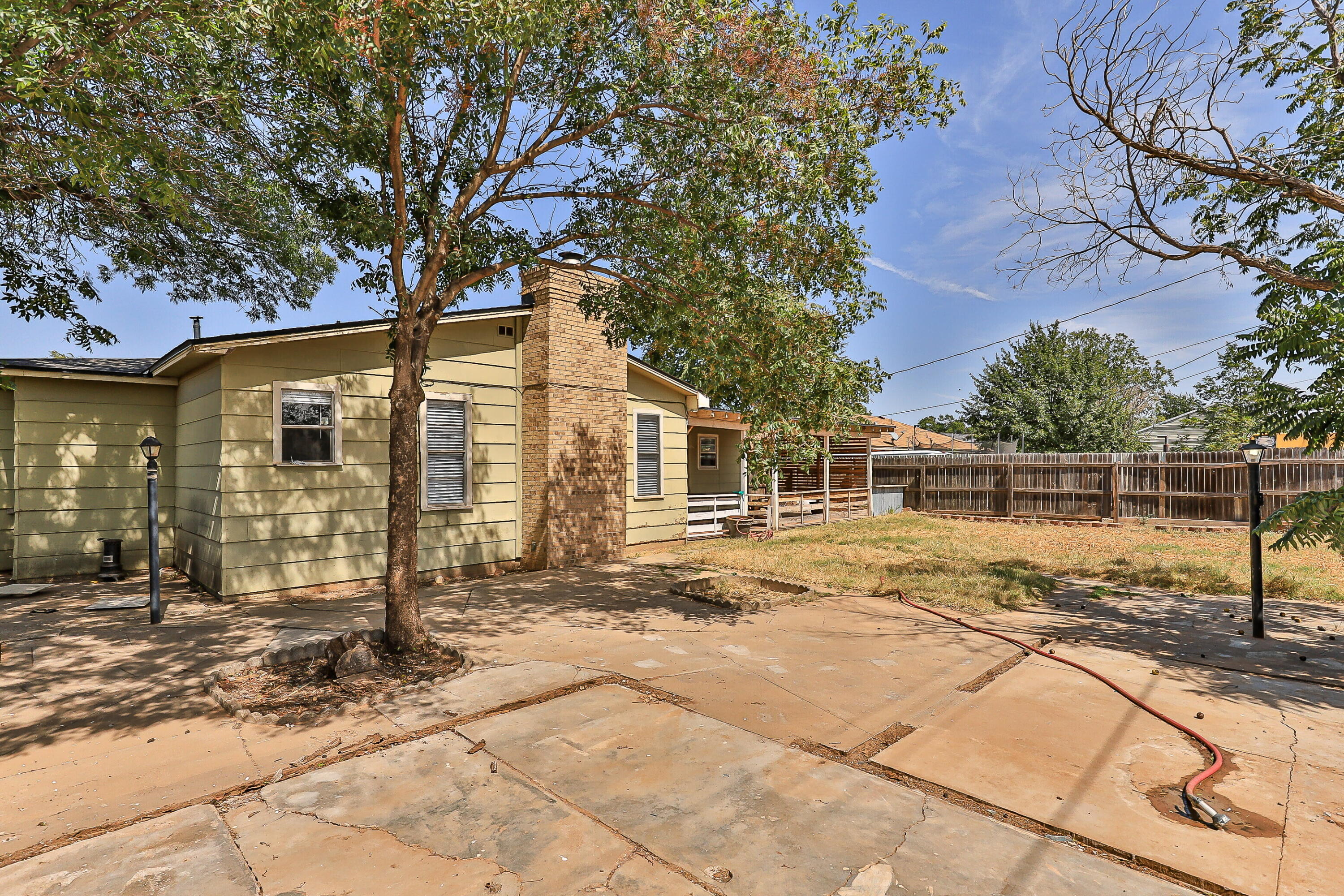 4431 Jarvis Street Lubbock, TX 79416 - Photo 9 of 32 4431 Jarvis-9