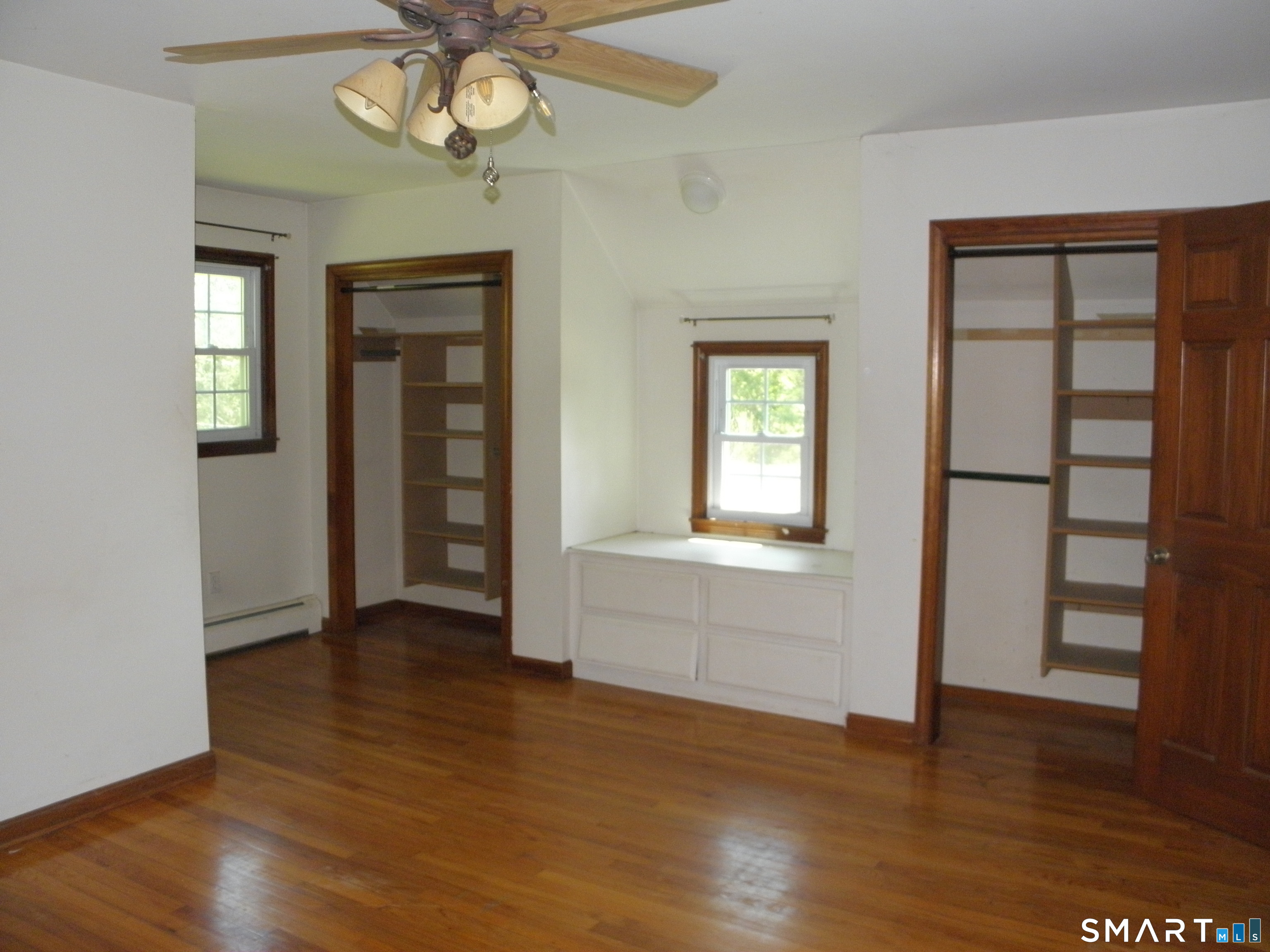 323 Jones Hollow Road Marlborough, CT 06447 - Photo 12 of 18
