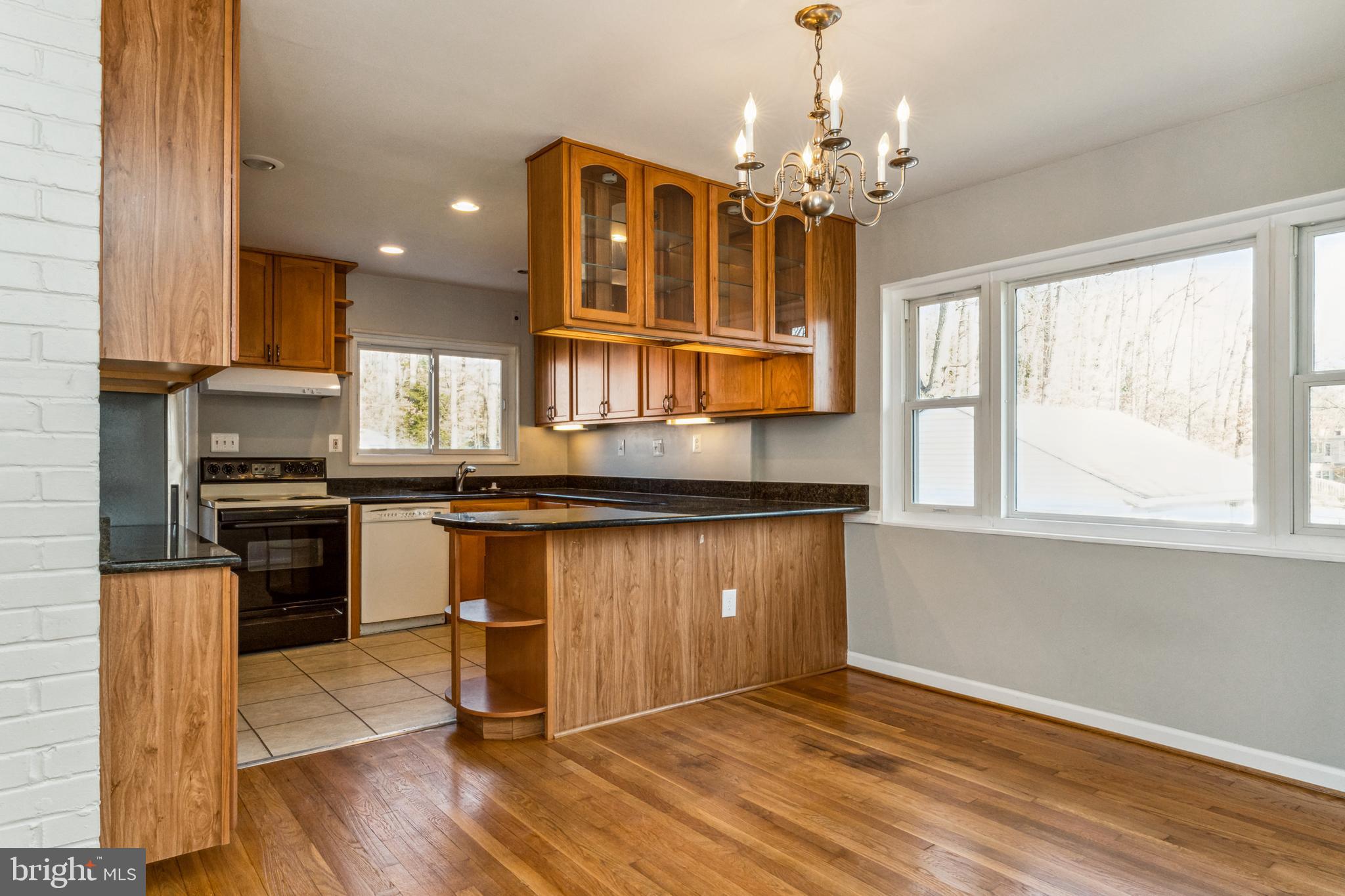 5424 Ferndale Street Springfield, VA 22151 - Photo 13 of 34
