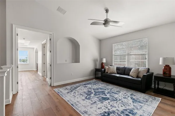 $4,500 | 24 Mangrove Point, St. Petersburg, FL 33705