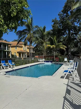 $4,500 | 24 Mangrove Point, St. Petersburg, FL 33705